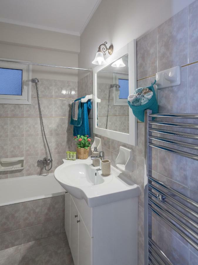 Athens Cozy Gem 2Br Apt - 200Mbps - 10 Min To Acropolis By Subway Exterior foto