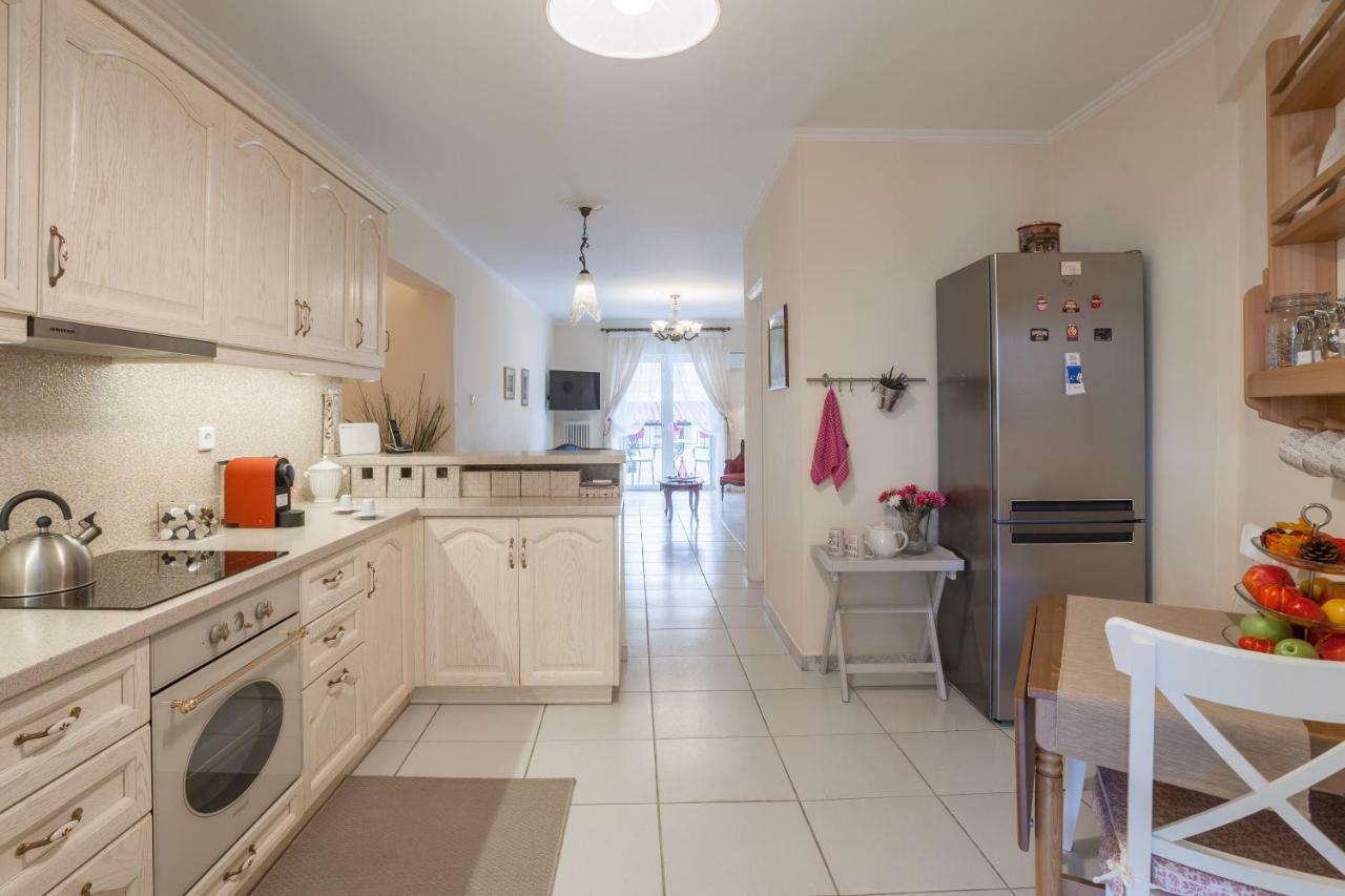 Athens Cozy Gem 2Br Apt - 200Mbps - 10 Min To Acropolis By Subway Exterior foto